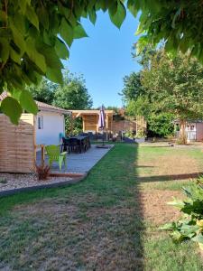 Maisons de vacances Gite de l'estey- Maison Landaise 3 chambres avec jardin, SPA, Velos, classe 4 etoiles-A 800m du Lac de Sanguinet : photos des chambres