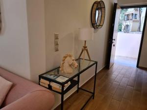 Aelia luxury apartment with private entrance