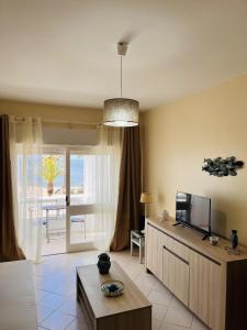 Julias Beach Retreat