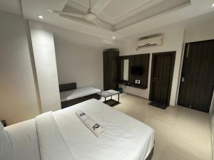Hotel Gulmohar