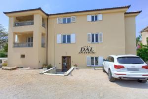 Apartmani DAL 