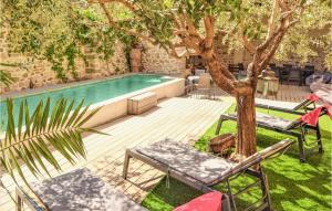 Maisons de vacances Awesome Home In Cruviers-lascours With Outdoor Swimming Pool, Wifi And 4 Bedrooms : photos des chambres