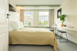 The Red Ox - Super Central Canal View Rooms