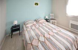 Nice Home In Rognonas With Wifi