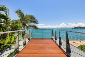Anusara - Airlie Beach