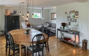 7 Bedroom Gorgeous Home In Bohus-Björkö