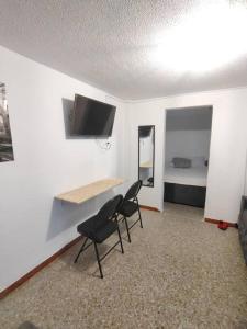 Aparta estudio bonito, independiente bien ubicado