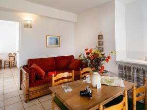 Maisons de vacances Comfortable holiday flat with private terrace and panoramic view, Gigondas : photos des chambres