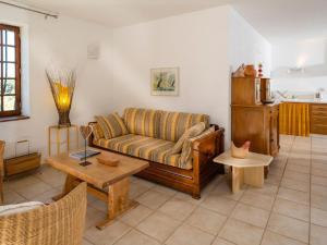 Maisons de vacances Charming holiday flat with private terrace and panoramic view, Gigondas : photos des chambres