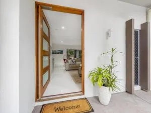 Casa Mia Retreat Luxury Family Home on Buderim - Tanawha