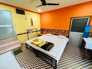 Orchid Park Homestay - Mon