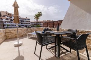 Oceanfront Tenerife South Albatros 145