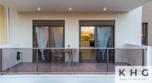 Platea Complex, Ammes 1 bed apartment, Aenos open plan studio!