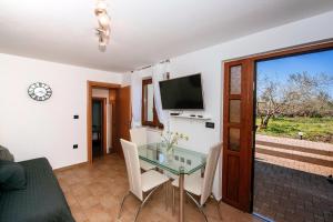 Roko Opaćac Veli IŽ,otok Iž