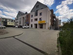 Złoty Apartament - Okrzei z miejscem parkingowym, dostęp 24H, Klimatyzacja