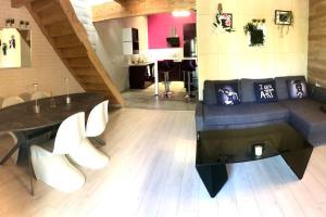 Appartements Duplex atypique 20’ de toulouse : photos des chambres