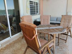4 bed house, Private Pool near Beach