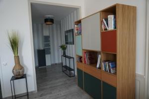 Appartements Un trois etoile entre La Rochelle et les marais poitevin : photos des chambres