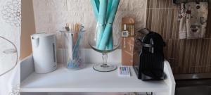 Azzurra holiday home - 850 m al mare - 75 mq - balconata vivibile - wi-fi - pay tv gratis - posteggio auto condominiale non assegnato