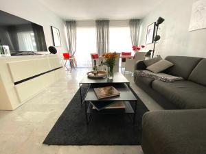 Appartements Very Central apartment with Terrace : photos des chambres
