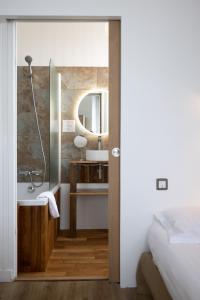 Hotels Hotel Le Saint Pierre, La Baule-Escoublac : photos des chambres