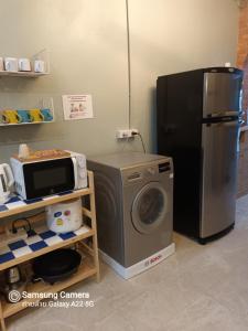 Luxury City-Loft, just 9 minutes walk to the Beach