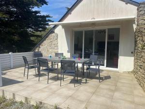 Maisons de vacances Maison de 4 chambres avec jardin clos et wifi a Fouesnant a 3 km de la plage : photos des chambres