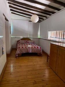 El Rancho Azul, casona antigua con piscina