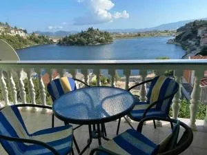 Lacus - home with a view - Stablina