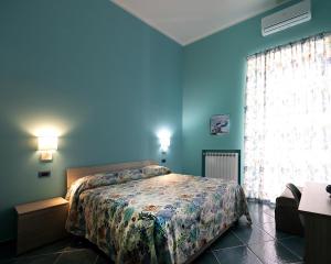 Studio with Sea View
