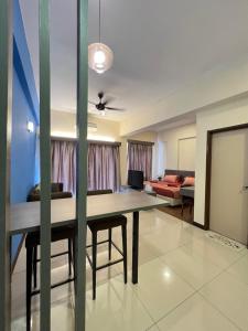 Homestay B-Lagoon Ayer Keroh Melaka by AlliEyka