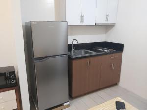 Pasay Staycation with Parking Space in 150 Newport Boulevard near Resort World & NAIA T3