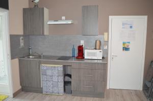 House of twenty- Studio paisible à Dieppe plage et gare à pied - situé rue piétonne - wifi - draps et serviettes inclus -