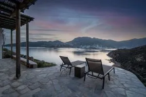 Serenity Beach Villa - Port View - Rámos