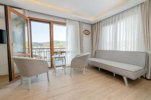 Double Room with Sea View room in Hanedan Hotel Foca Izmir