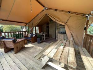 Tentes de luxe Le Lodge Safari !! Ideal famille. : photos des chambres
