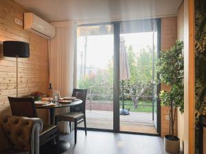 MOM - Mateus On Modular