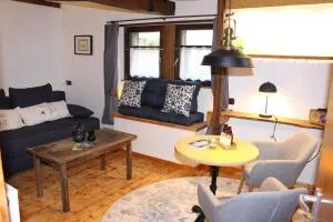 Ferienhaus Eifelstuben mit Charme - Bauernstube Vulkaneifel - Nähe See und Burgruine - Demerath