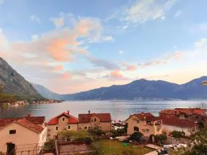 Secret Mirage Apartment - Gornji Orahovac