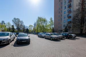 Maklakiewicza 17 - 700m od szpitala MSWiA - 4km do Lotniska Chopina - mały balkon - Piękny widok na centrum Warszawy