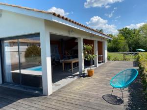 Villas Villa familiale a la campagne avec vue sur le fleuve - proche de Bordeaux : photos des chambres