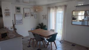 T4 89m2, Cap dAgde, Secteur Falaise, Vue mer, Clim, 8 pers, WIFI, 100 m plage