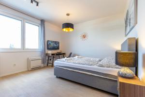 Tiffy studio w private parking