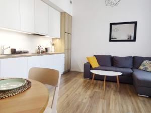 Apartament "Stay with Us"