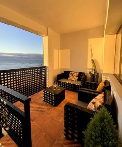 Moderno apartamento frente al mar