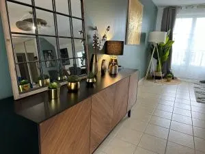 L'escale du Trianon - 勒普莱西罗班松