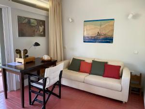 Argyro suite Rafina