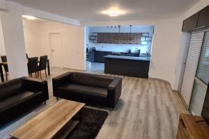 Villa Garden - 22 Guests - 2 Pools