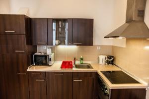 Mango Apartments