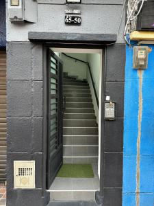 Aparta estudio amoblado 4 Medellín, San Joaquín